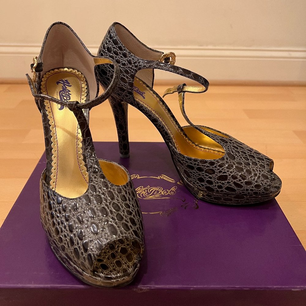 Brand New High Heel Sandal